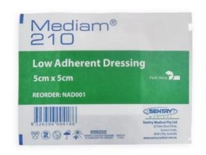 Low adherent dressing_Medical Solution