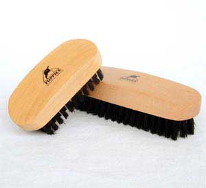 SHOE BRUSH WOODEN BLACK BRISTLES 1 SHOE BRUSH WOODEN BLACK BRISTLES