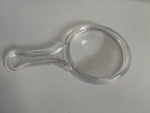 Mini magnifying glass
